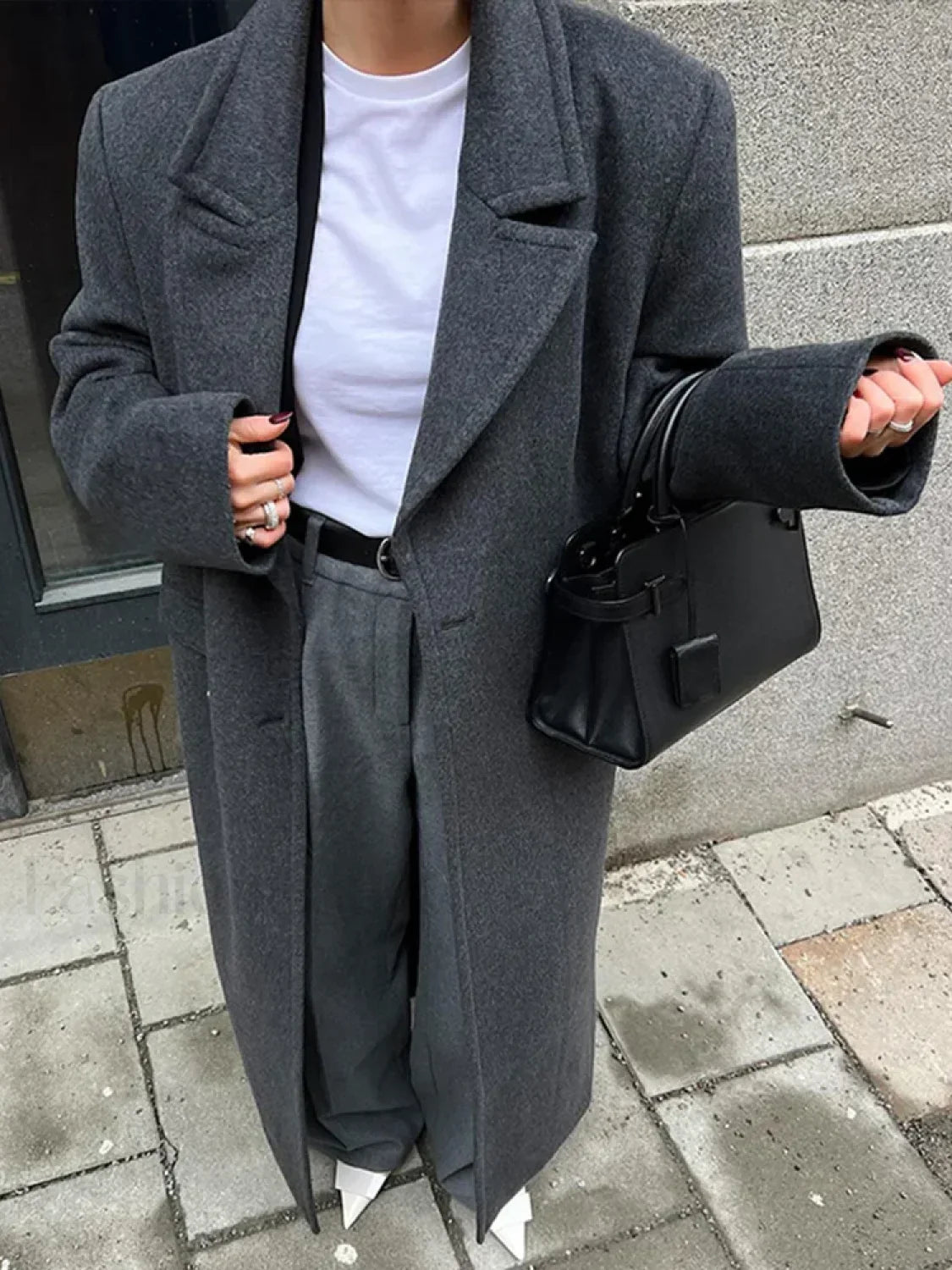 Elegant Women’s Woolen Overcoat Double Breasted Overcoats