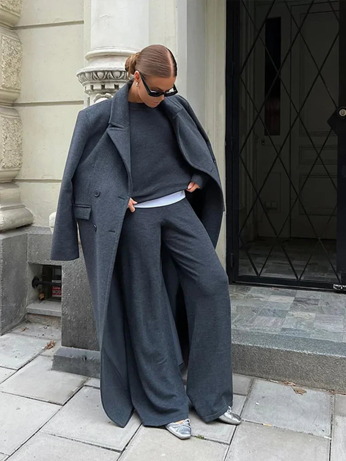 Elegant Women’s Woolen Overcoat Double Breasted Overcoats