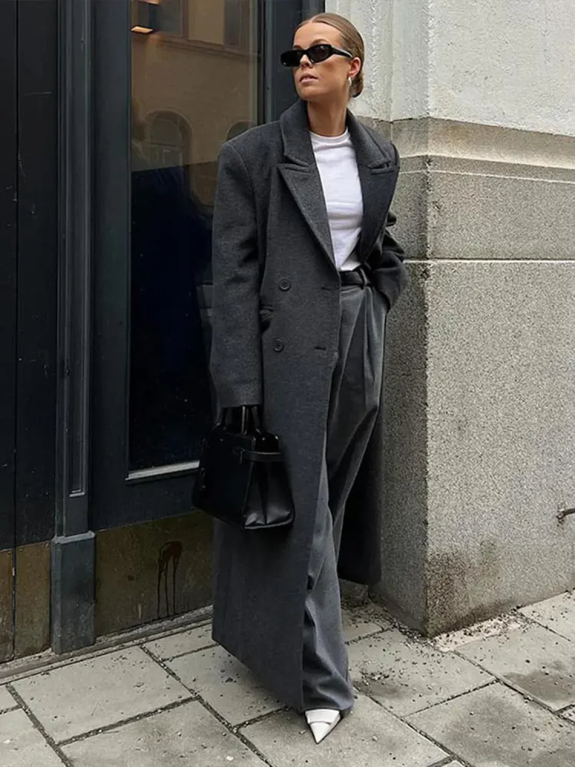 Elegant Women’s Woolen Overcoat Double Breasted Overcoats