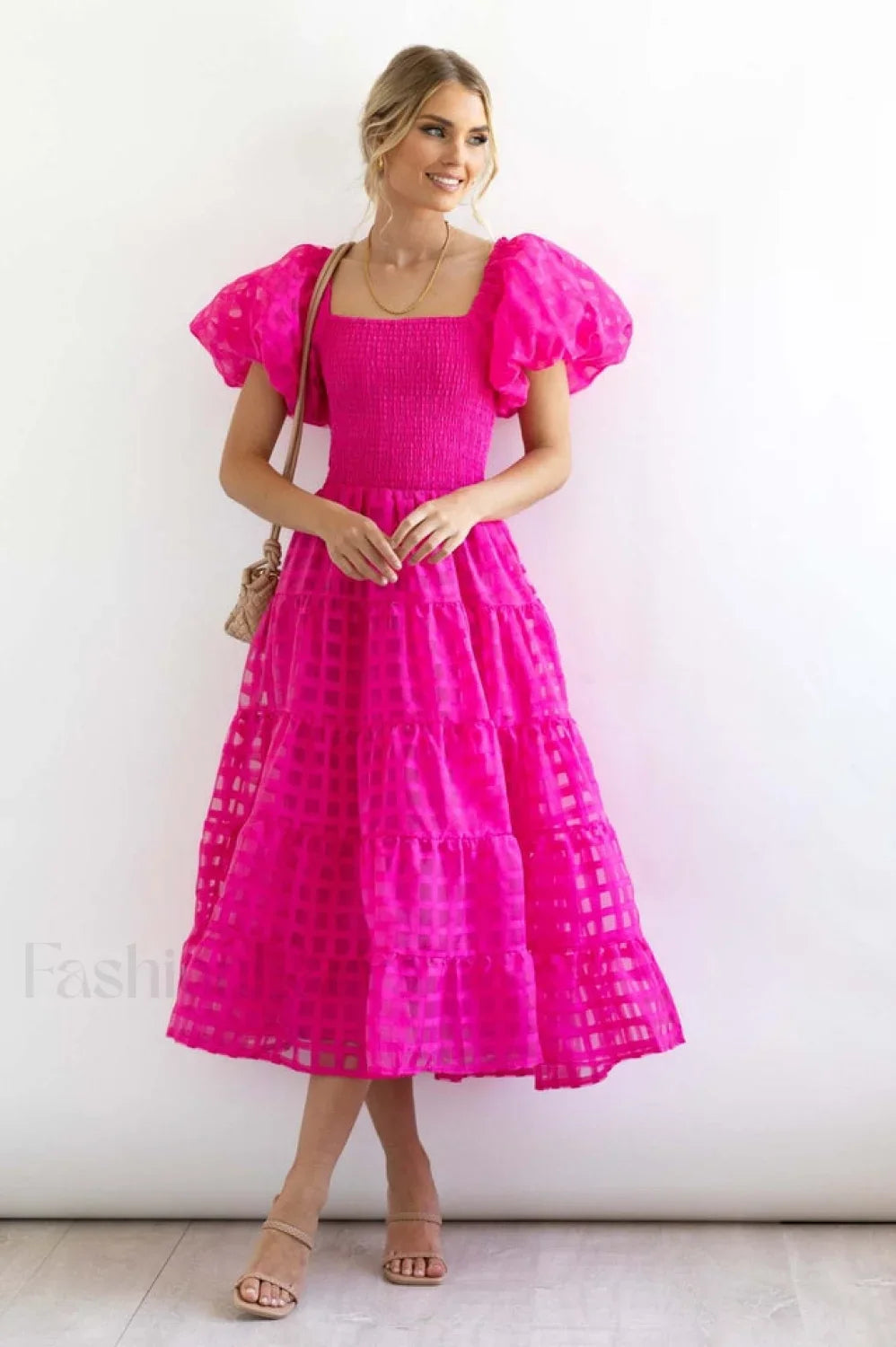 Gin Elegant Midi Dress