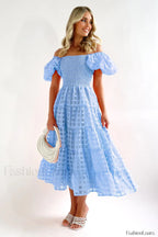 Gin Elegant Midi Dress