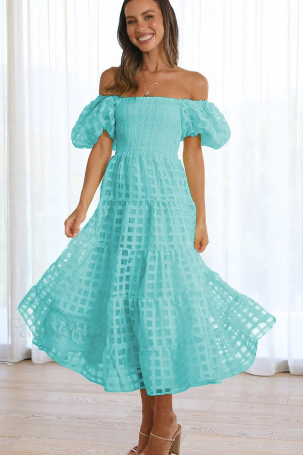 Gin Elegant Midi Dress S / Aqua