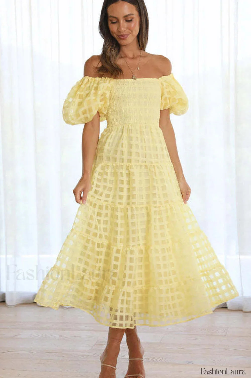 Gin Elegant Midi Dress S / Lemon