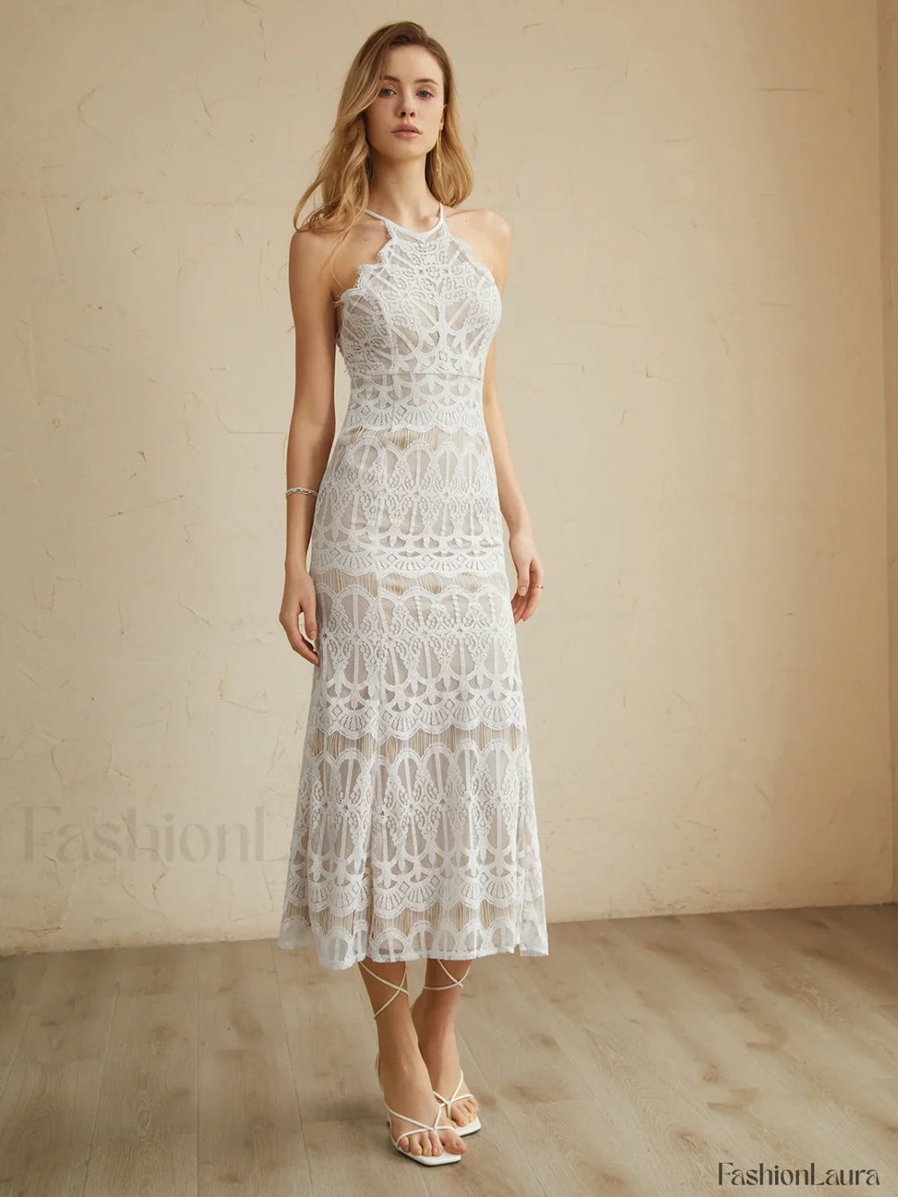 Glamorous Lace Graceful Halter Long Dress Dresses