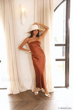 Half Open Back Charming Sleeveless Silky Dress