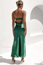 Half Open Back Charming Sleeveless Silky Dress