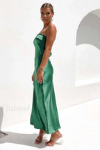 Half Open Back Charming Sleeveless Silky Dress