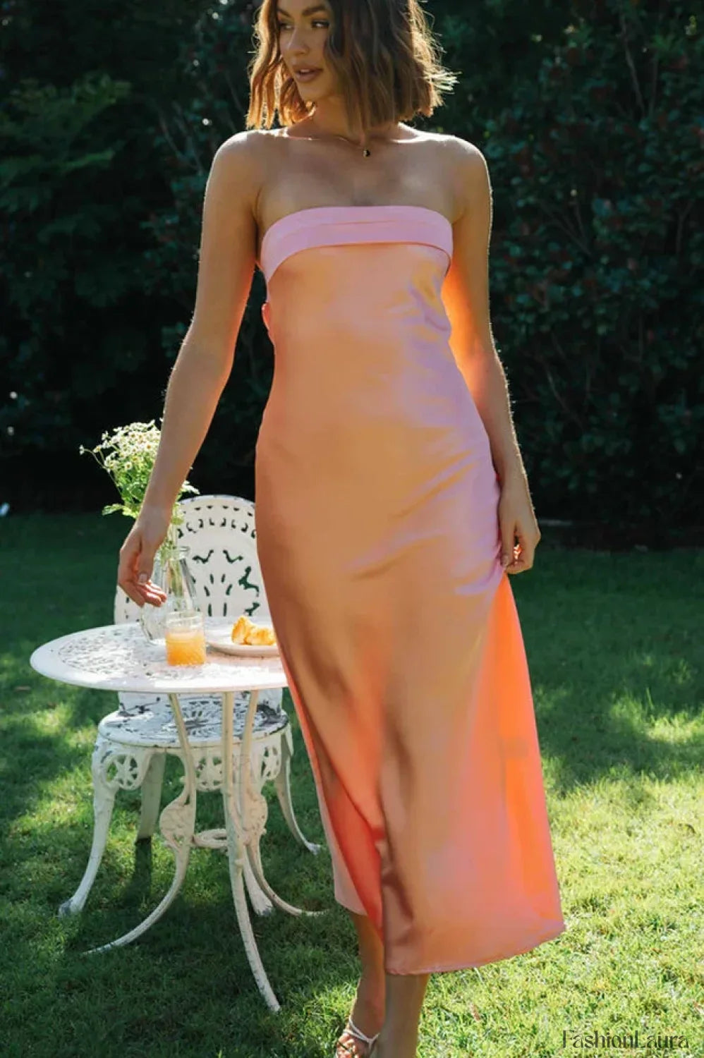 Half Open Back Charming Sleeveless Silky Dress