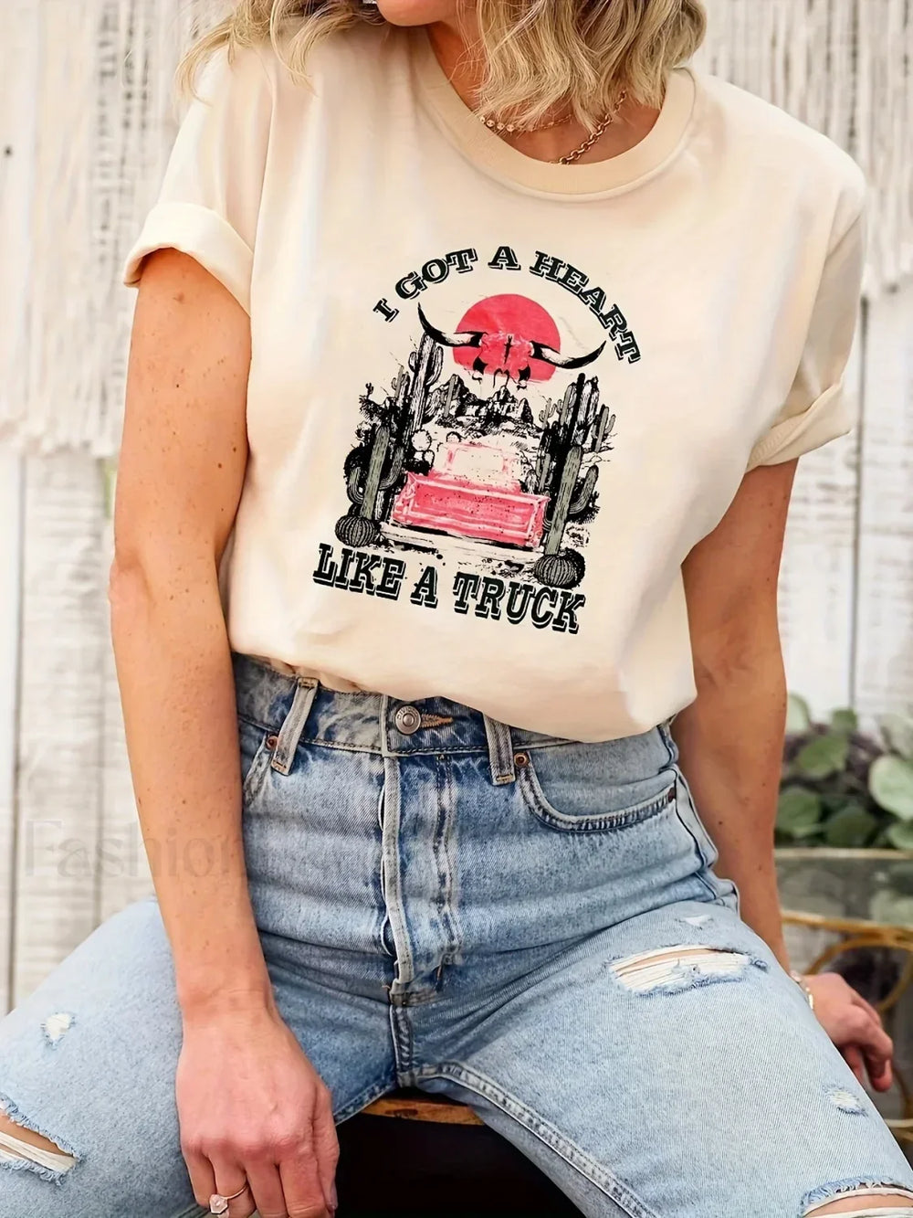 Heart Graphic Print Casual Crew Neck T Shirt