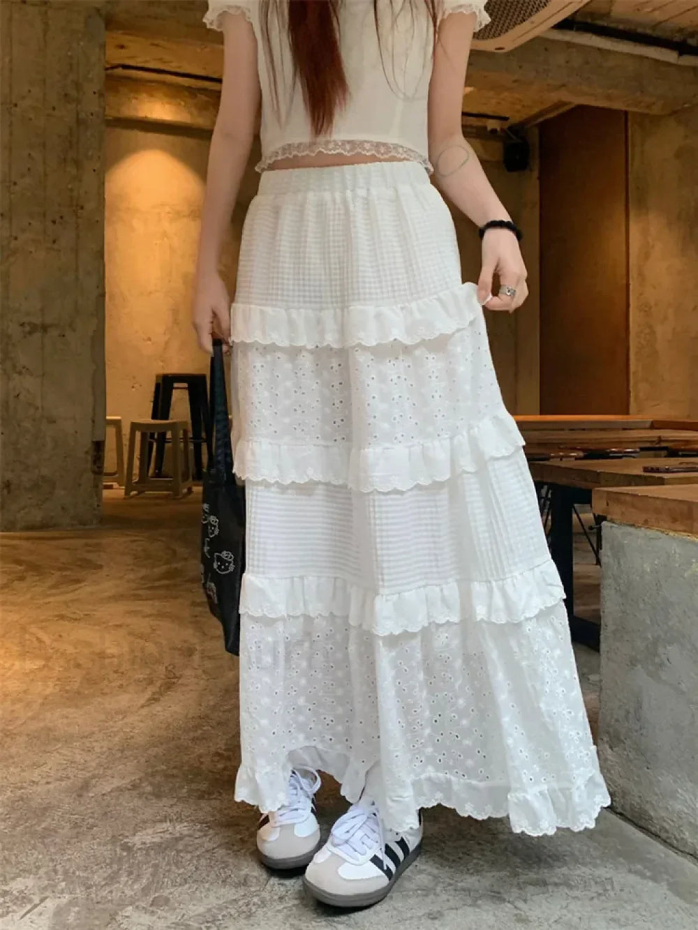 Heavy Industry Embroidered White Lace A line Skirt WHITE / One Size