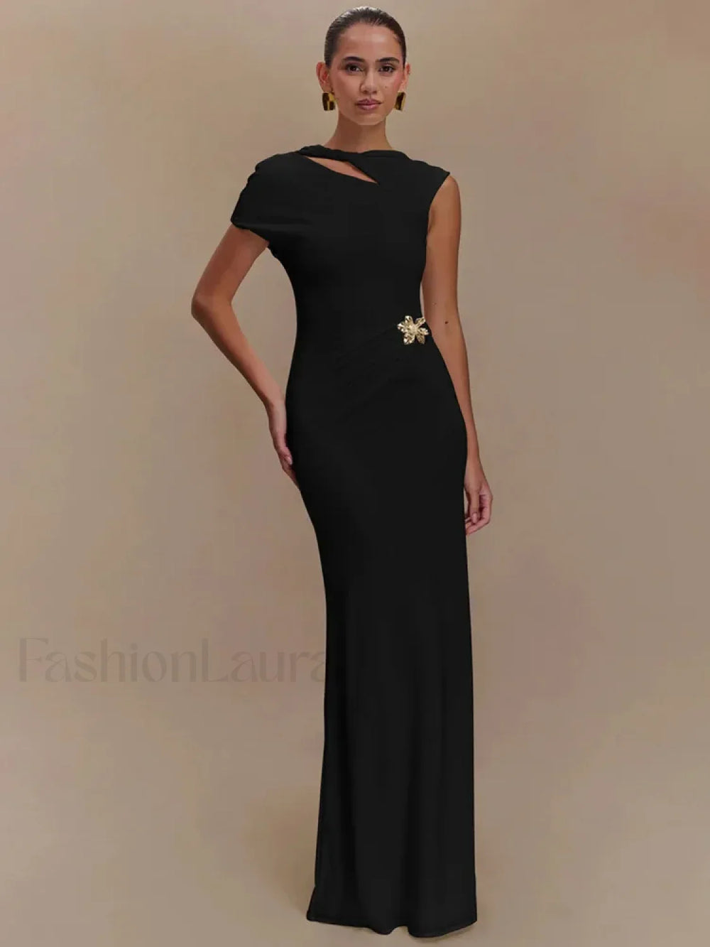 Hollow Metal Buckle Maxi Dress Black / S