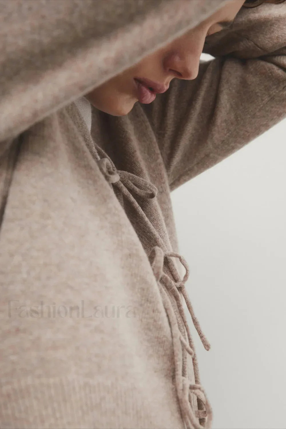 Knot Design Wool Blend Cardigan