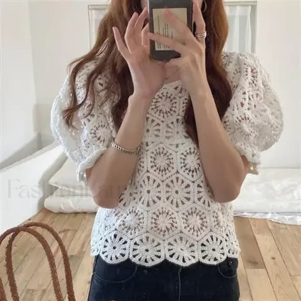 Loose Hollow out Crocheted Puff Short Sweater Blouse WHITE / One Size