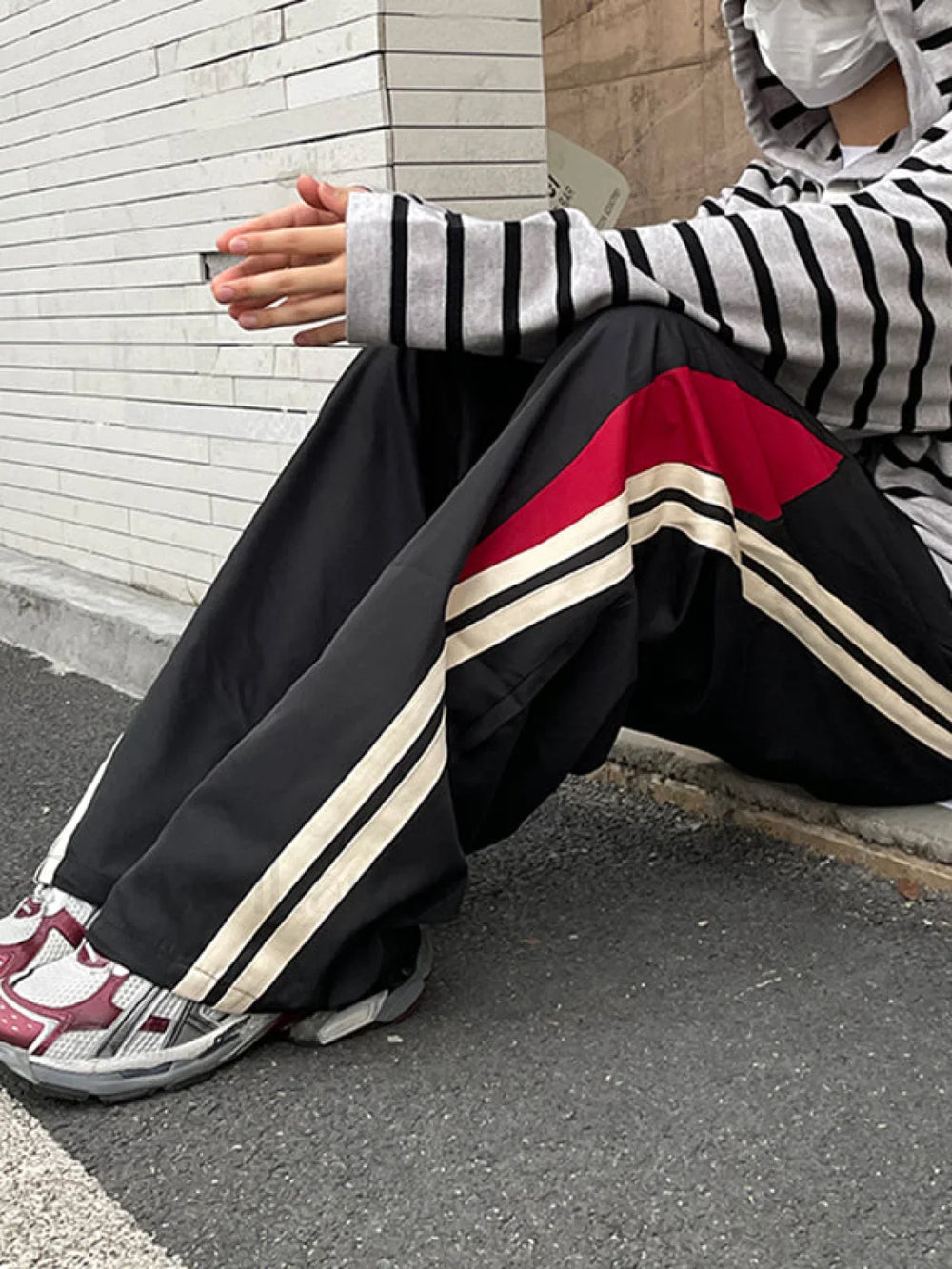 Men’s Panel Striped Loose Sweatpants Wide Leg Pants