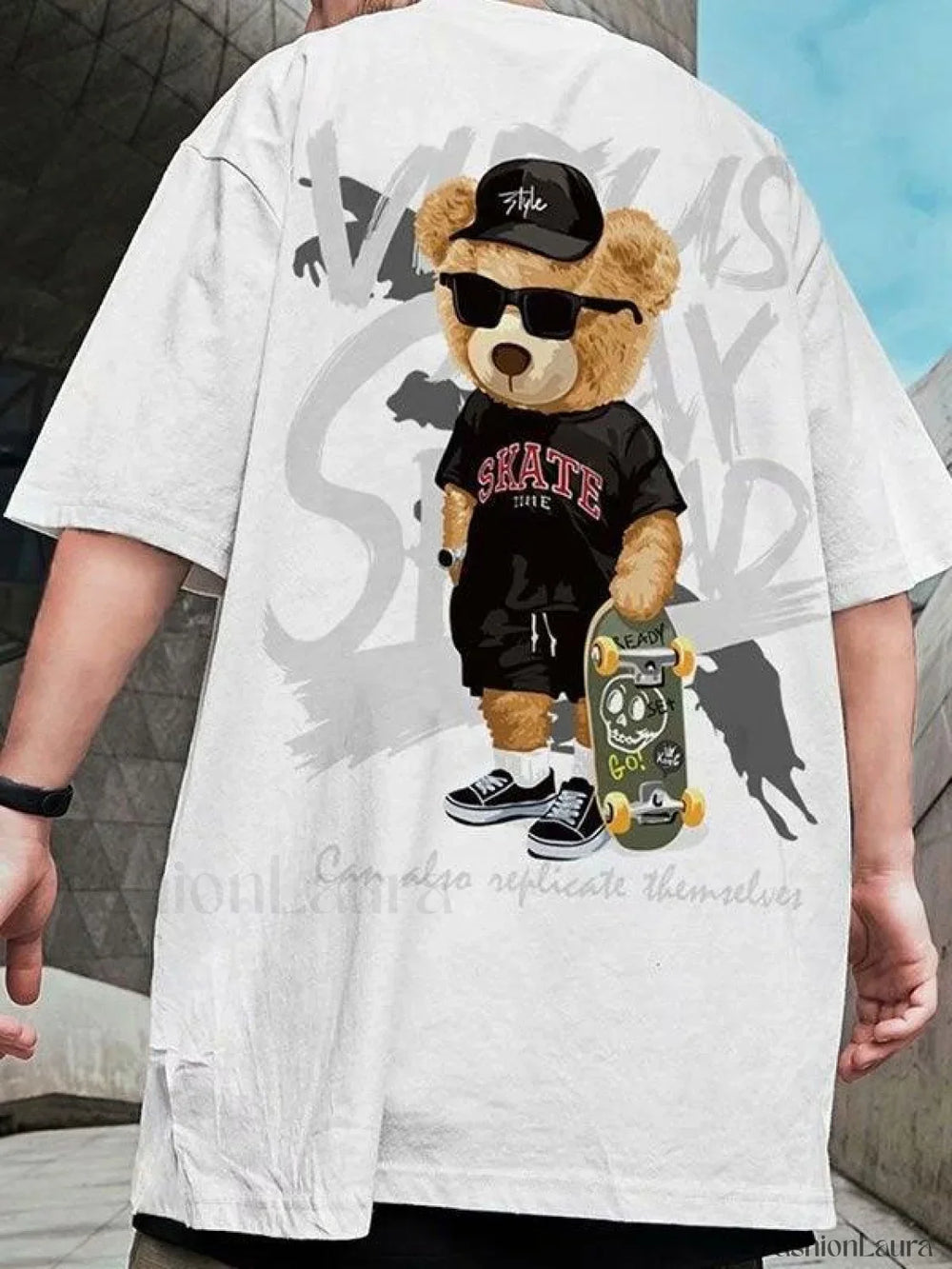 Men’s Skate Bear Graphic Tee White / M Tops&Tees