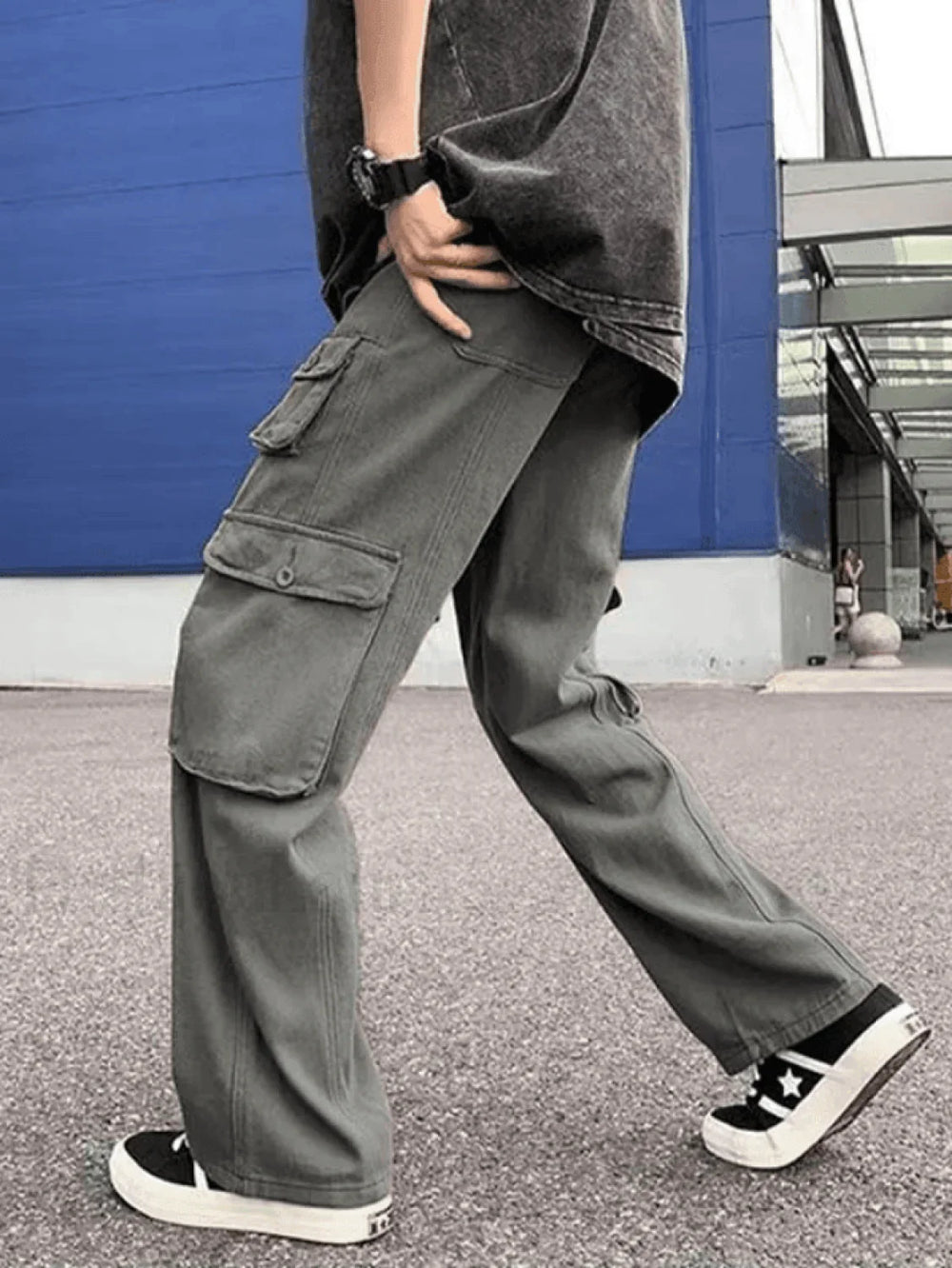Men’s Strap Detail Pocket Loose Cargo Pants Pants