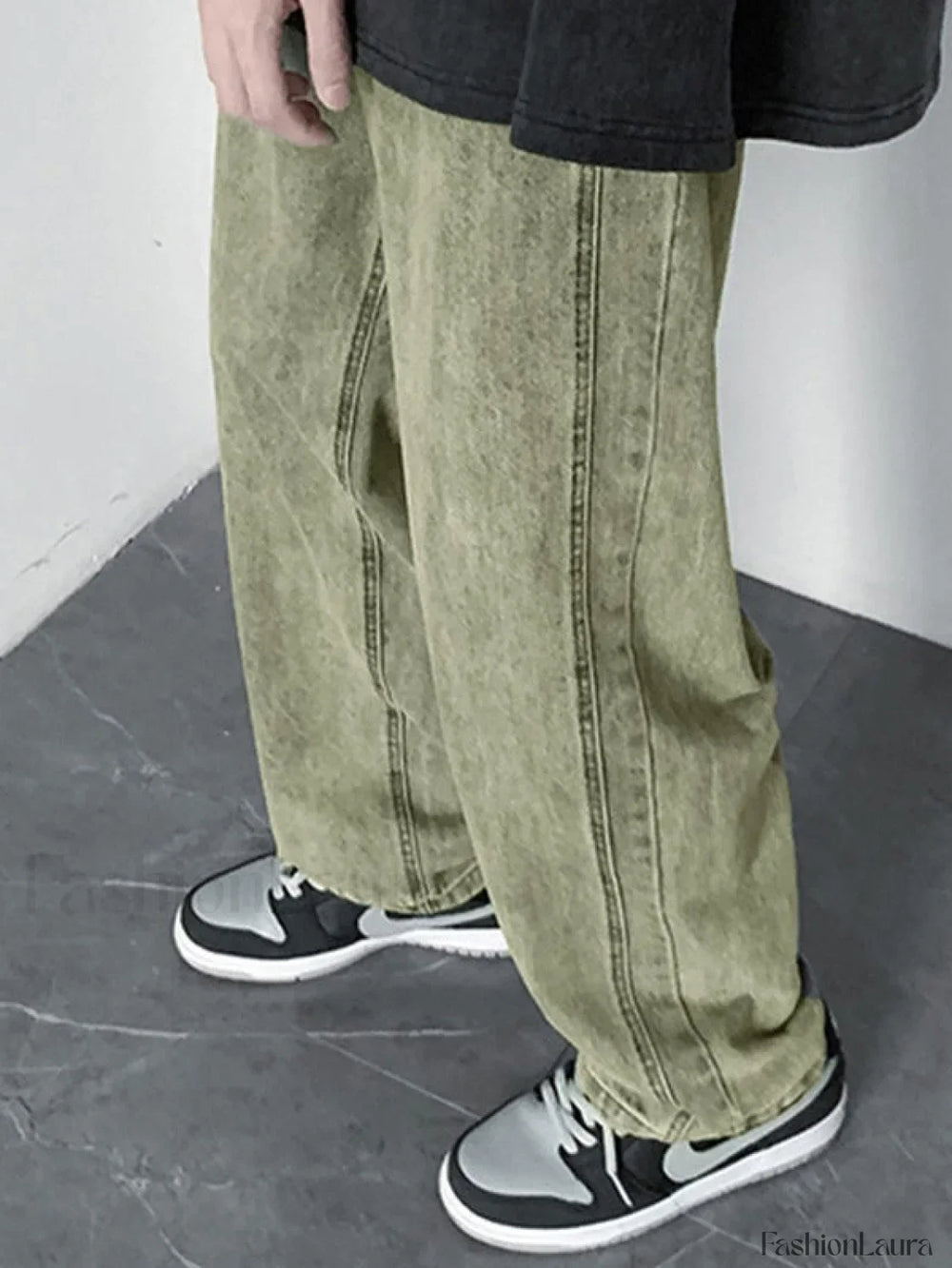 Men’s Vintage Washed Loose Jeans loose jeans