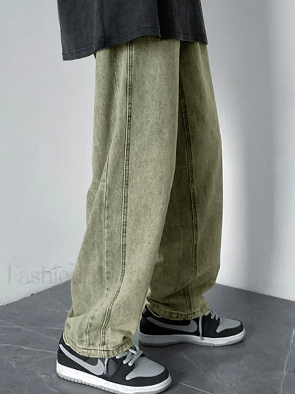 Men’s Vintage Washed Loose Jeans Green / M loose jeans