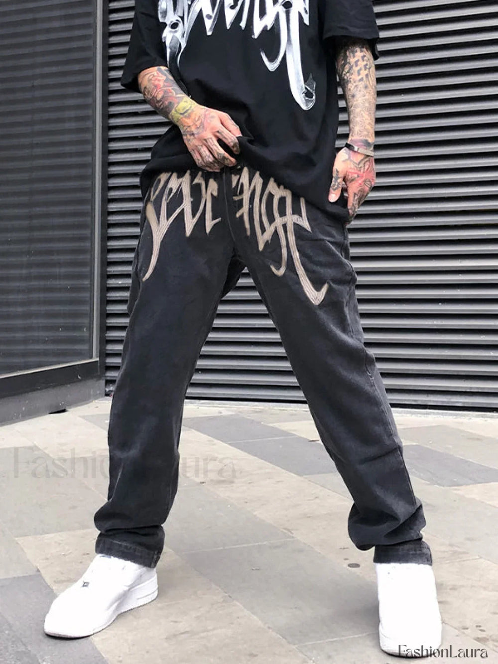 Men’s Washed Revenge Straight Leg Jeans loose jeans