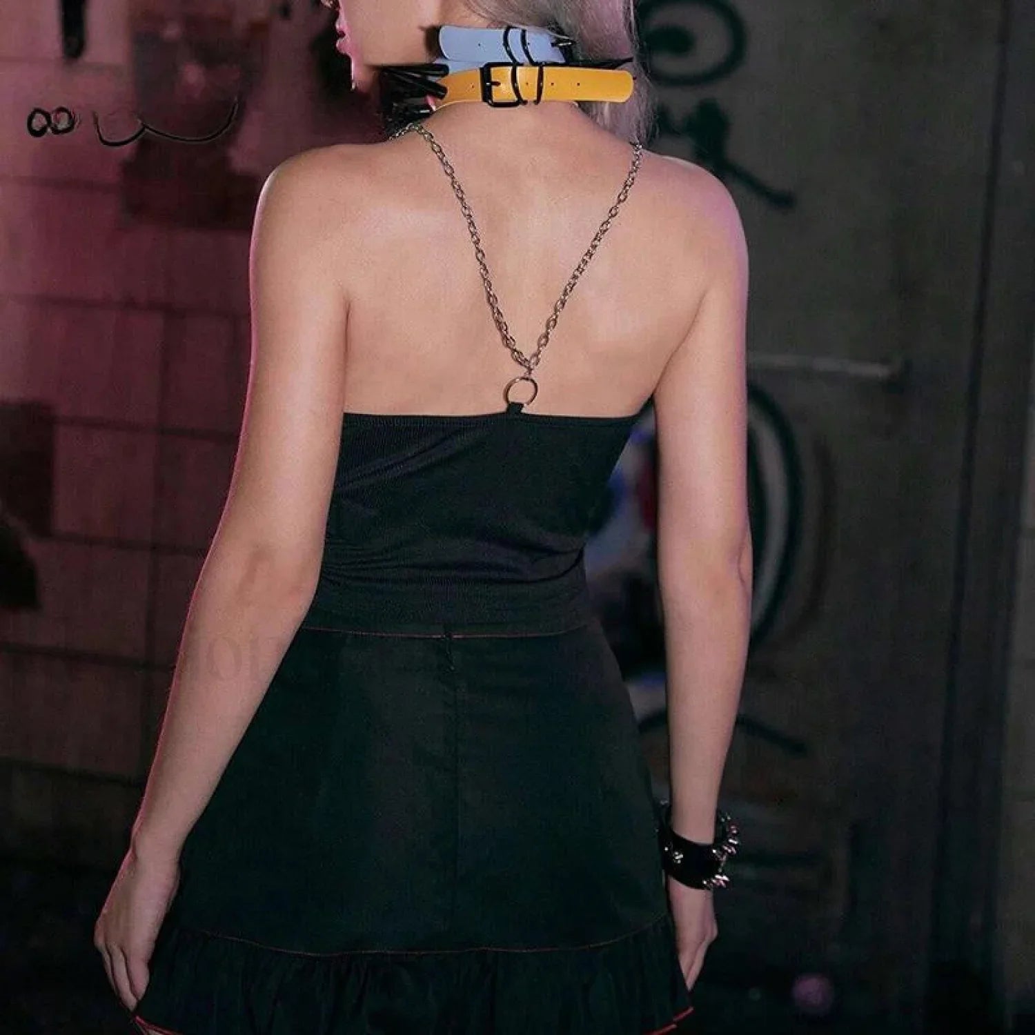 Mysterious Sexy Chain Black Cross Print Black Crop