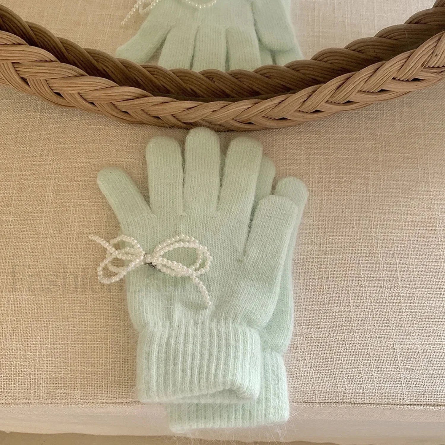 Pearl Bow Knot Winter Wool Furry Thickened Warm Soft Y2k Lolita Cosplay Christmas Glove