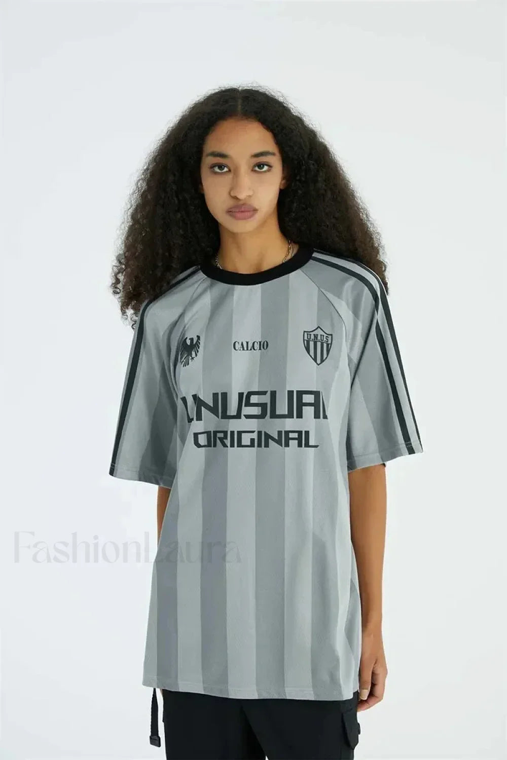 Retro Loose Contrast Letter T Shirt black / XXS