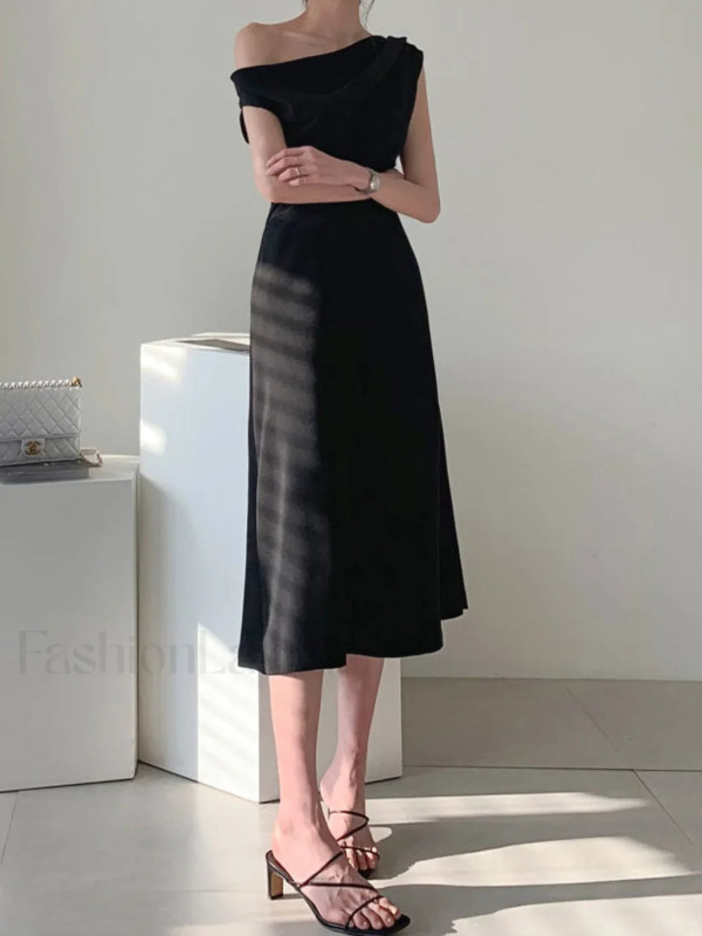 Ruched Boat Neck Party Midi Dress Midi Dresses