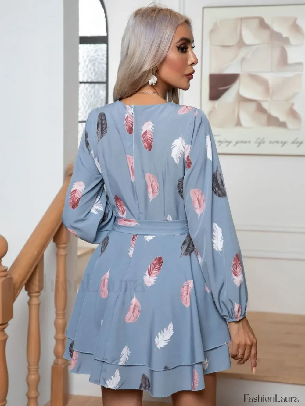 Skinny Feather Printed V neck for Women New 2024 Mini Dress