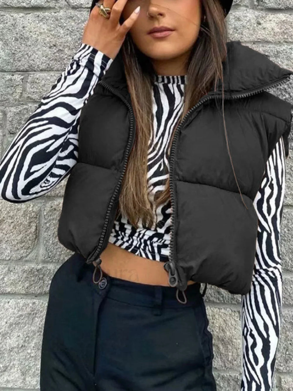 Sleeveless Cropped Puffer Jacket Black / S Jacket