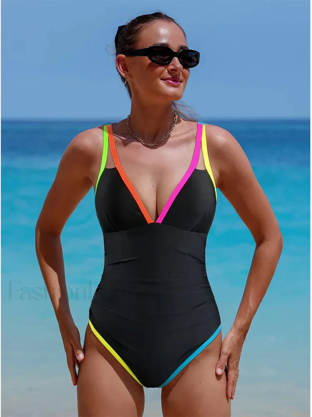 Spliced Contrast Backless One Piece Black / S