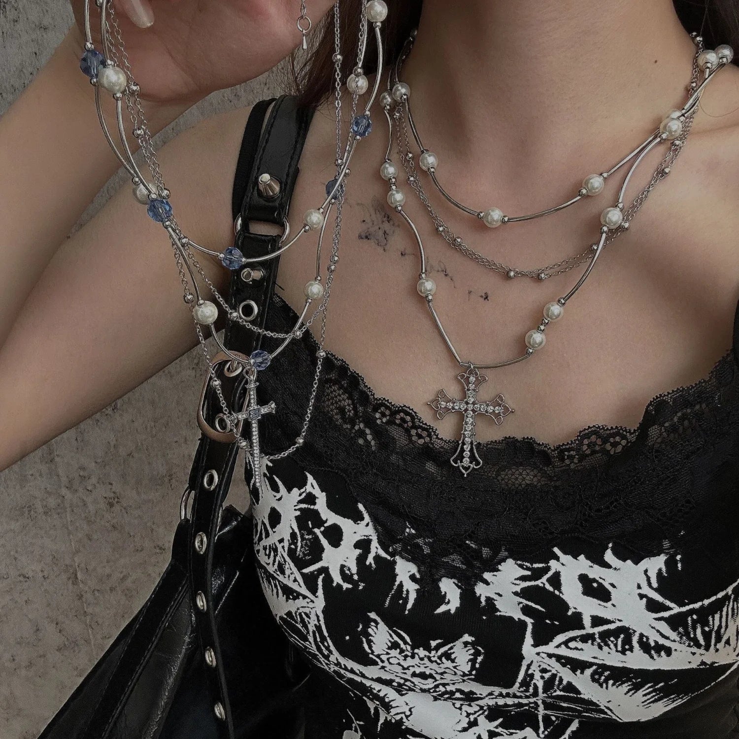 Sweet Cool Layered Pearl Necklace SILVER