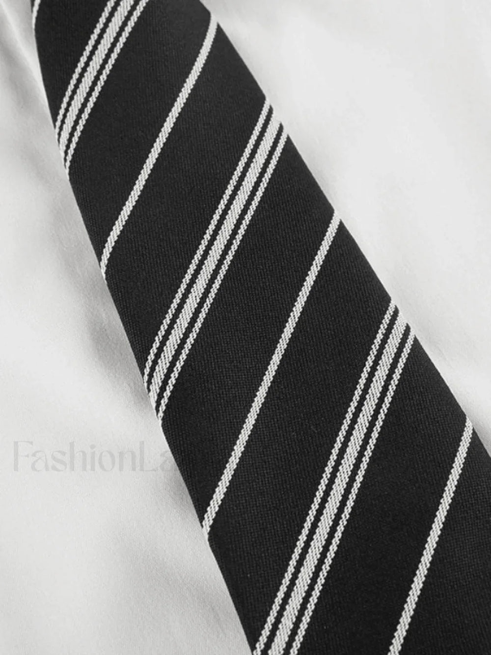 Tie Design White Cropped Blouse Shirts