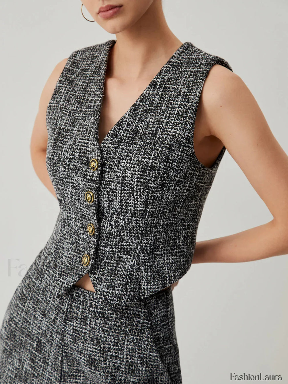 Tweed Metallic Graceful Button Vest Vests