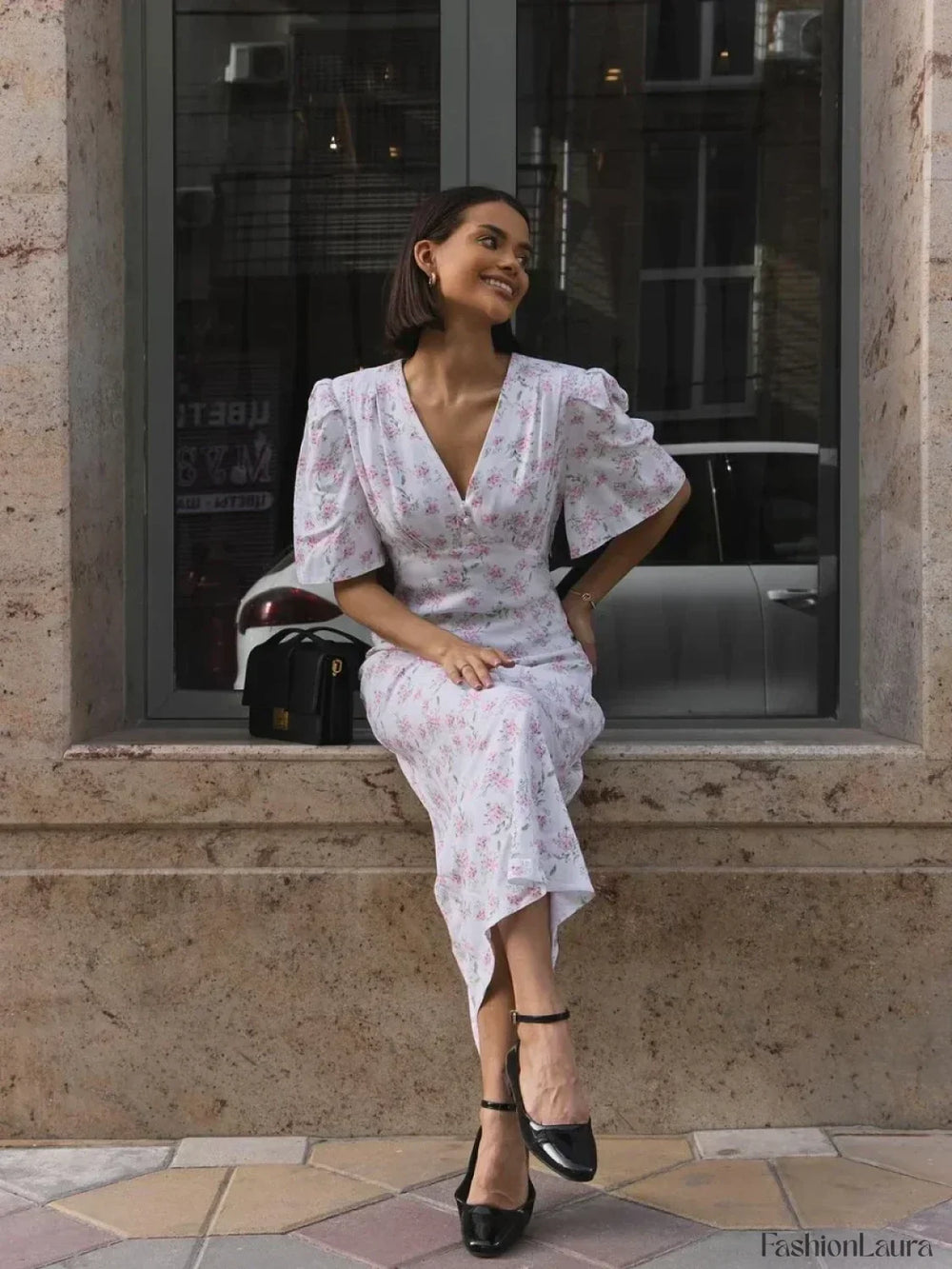 V Neck Slim Fit Floral Dress