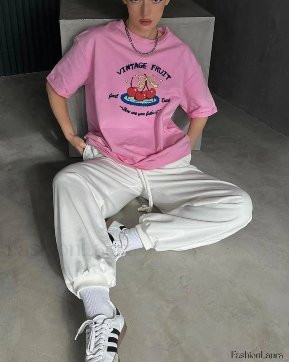 Vintage Chic Letter Printed T Shirt