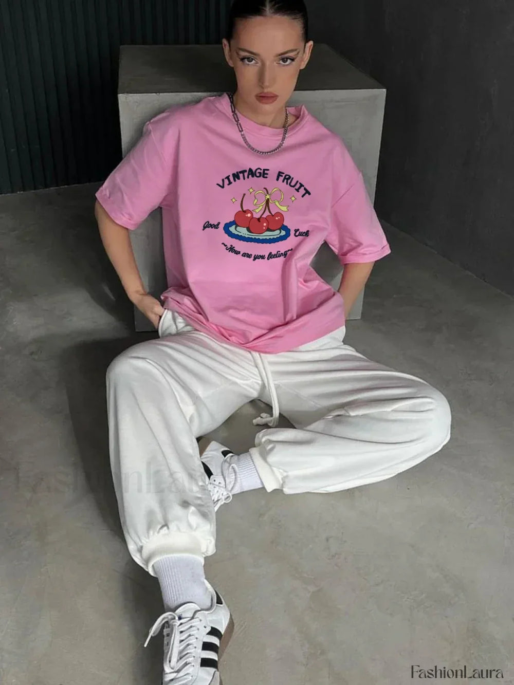 Vintage Chic Letter Printed T Shirt Dark Pink / M