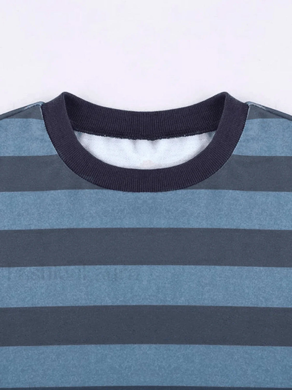 Vintage Striped Pullover Sweatshirt Sweatshirts & Hoodies L