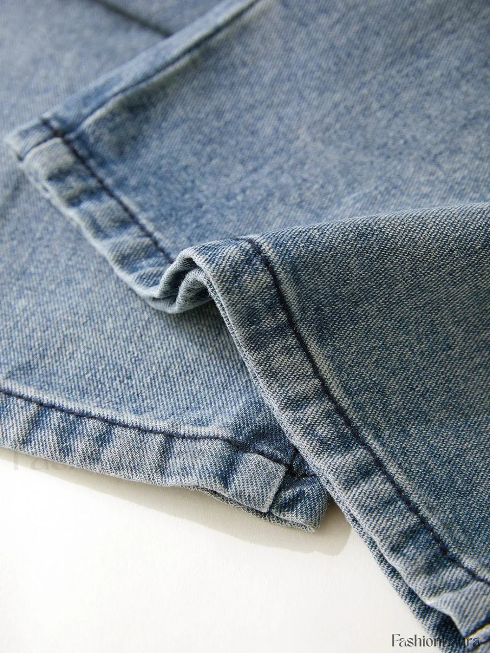 Vintage Wash Distressed Star Patch Boyfriend Jeans Boyfriend Jeans