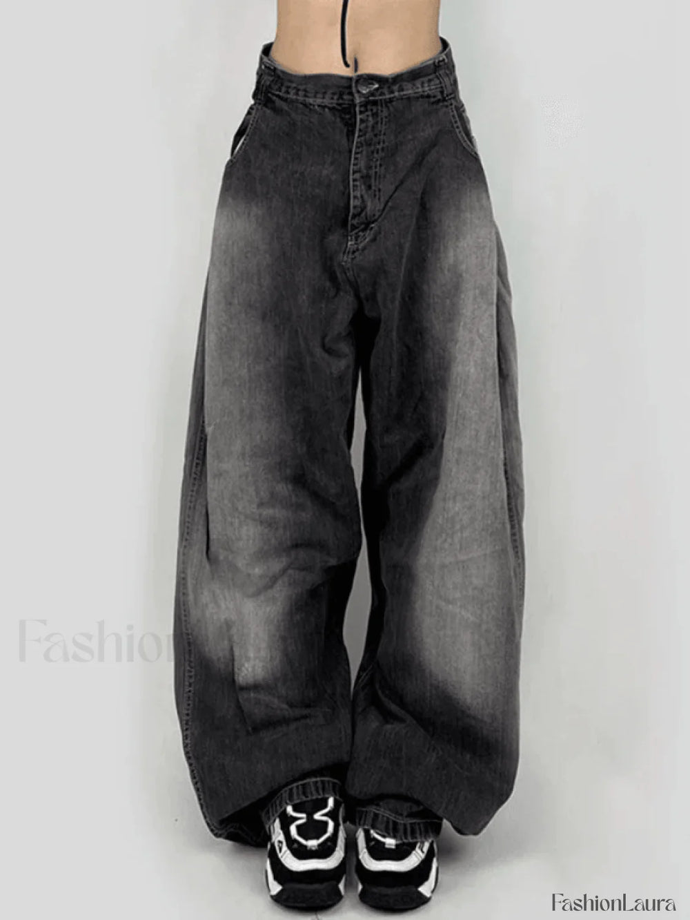 Washed Contrast Waist Pleated Relaxed Leg Boyfriend Jeans Black / S Jeans