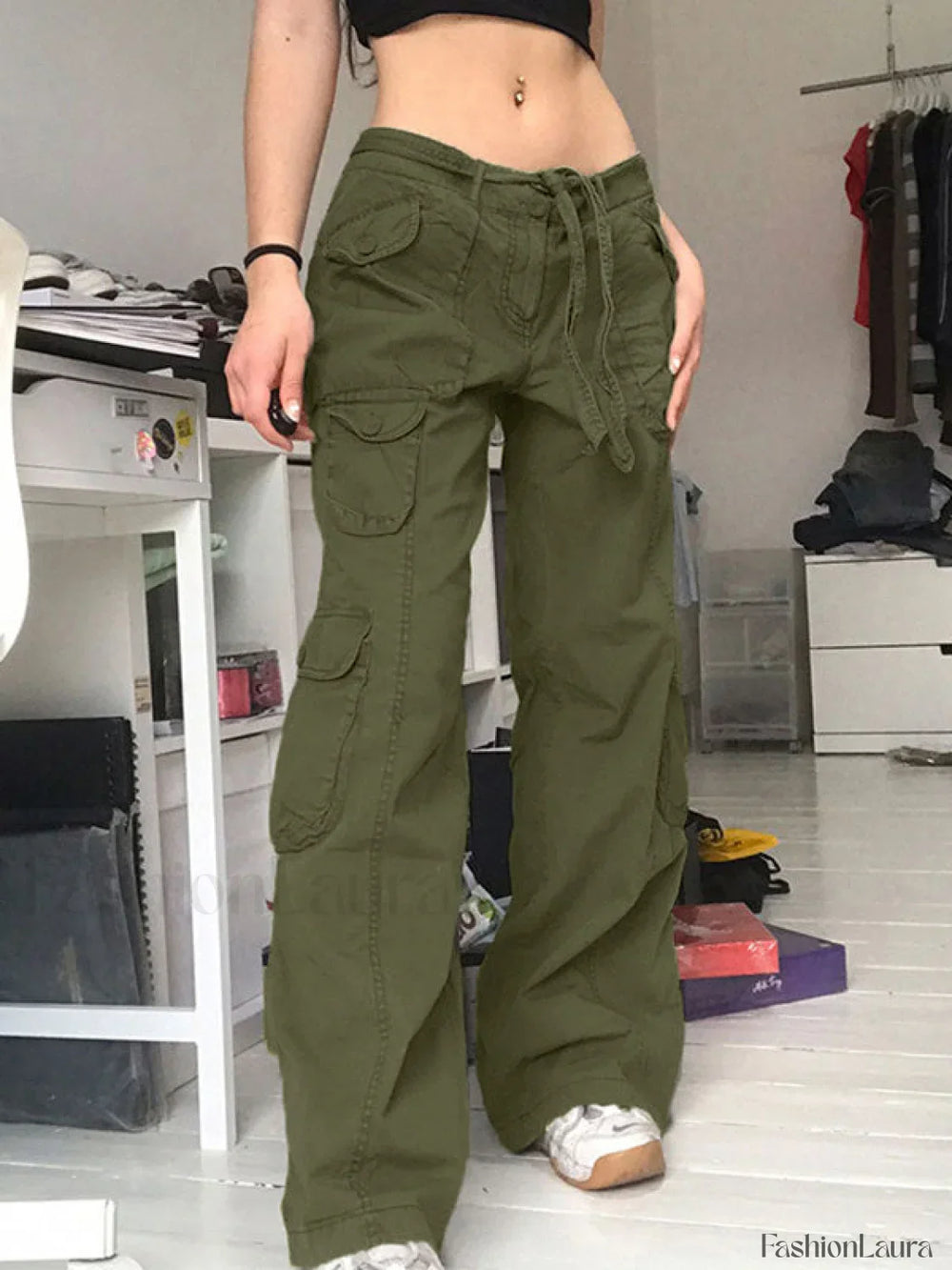 Washed Pocket Patched Cargo Jeans Cargo Jeans