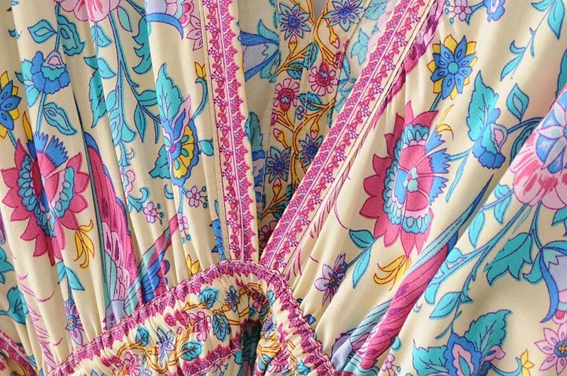 JuliaFashion - Wild Peacock & Flowers V-Neck Maxi Dress